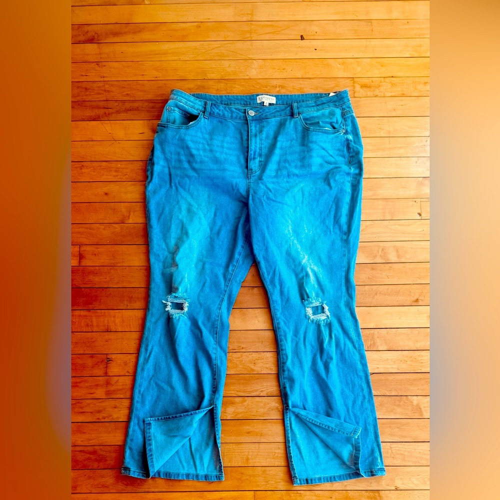 ELOQUII Denim Flare Jeans with Slits on each leg. Size 22